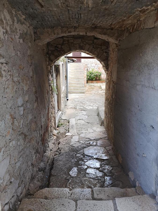 Casa Segota Hotel Veli Iž Kültér fotó